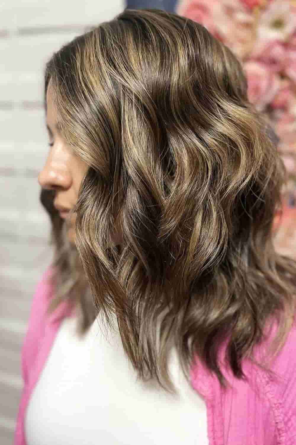 Medium Length Hair With Layers For Every Occasion - Glamour Corner